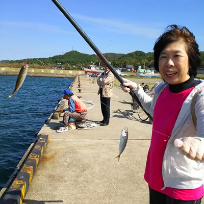 マグ女とアジ釣り